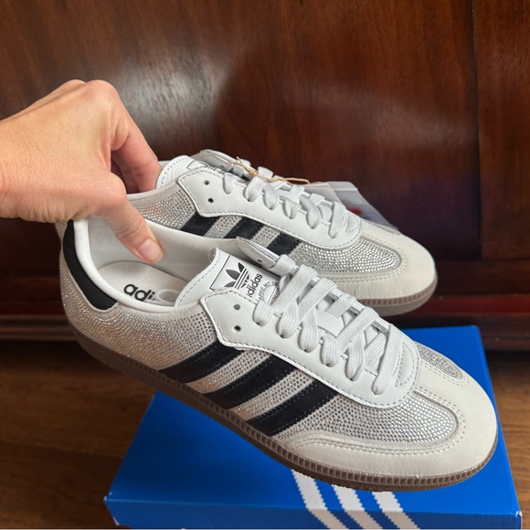 Adidas Samba OG Women’s Size 9 Crystal White Silver Metallic Sneakers NIB - Picture 8 of 12